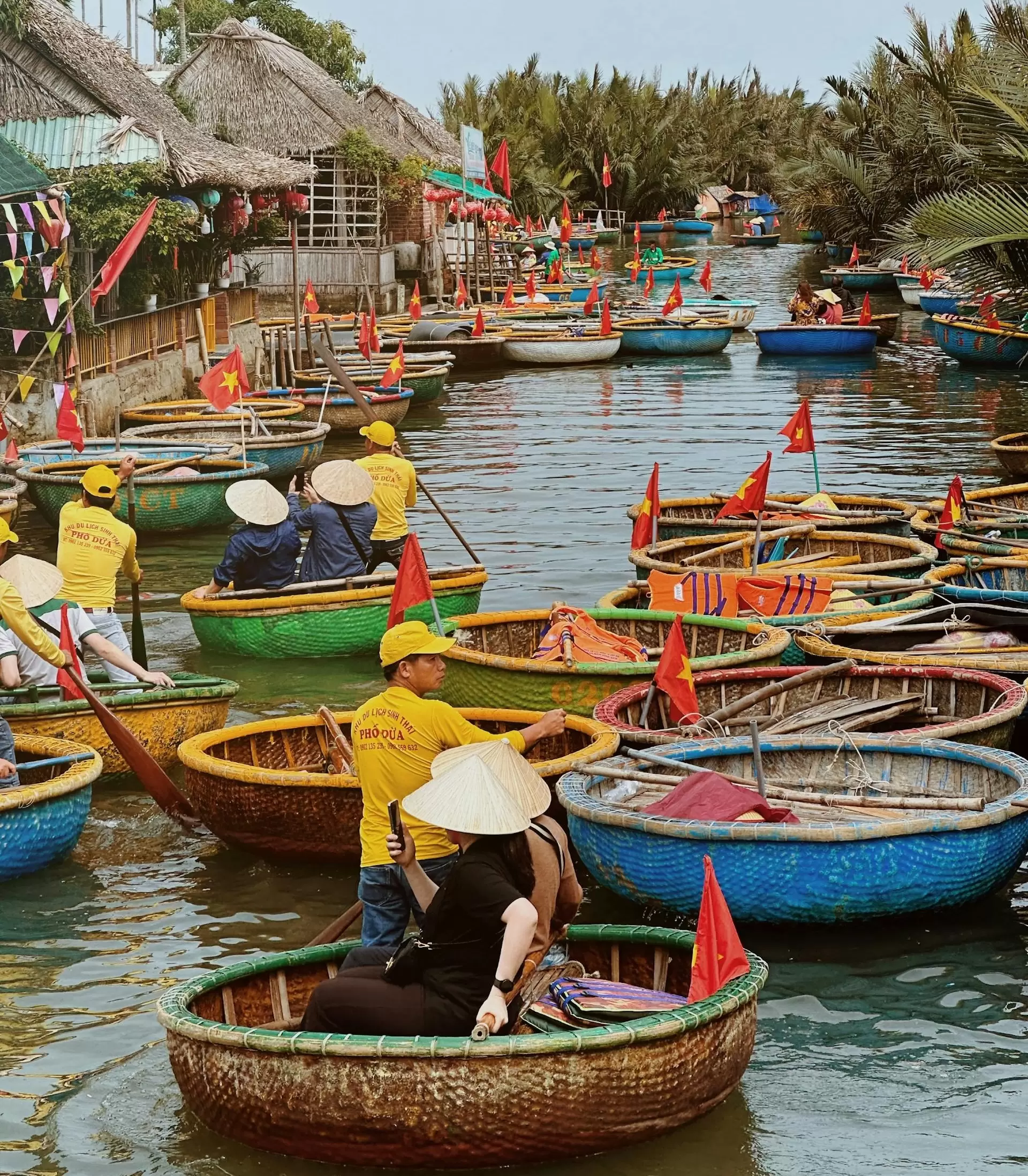 Entlang der Küste von Hanoi bis Saigon